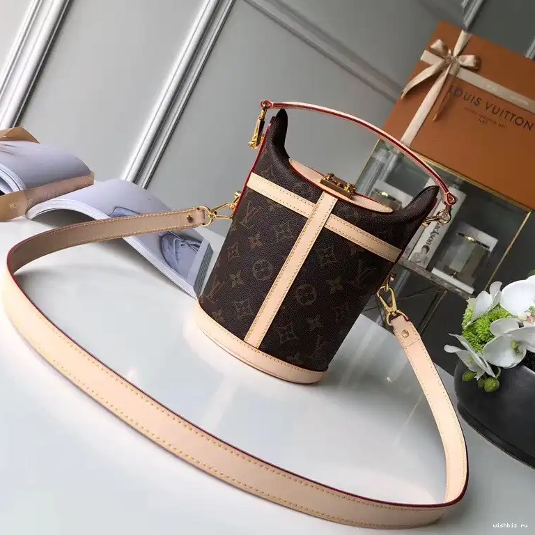 WIS Louis Vuitton Duffle 0628
